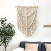 Grand macramé mural blanc