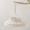 Petit lustre suspendu macramé